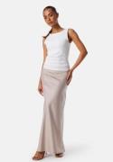 BUBBLEROOM Maxi Satin Skirt Light nougat 34