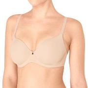 Triumph BH Body Make-Up Essentials WP Beige D 80 Dam