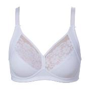 Trofe Iris Soft Bra BH Vit C 75 Dam