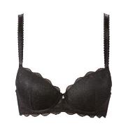 Trofe Julia Lace Padded Bra BH Svart polyamid B 90 Dam