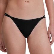 Calida Trosor Sleek Skin Low Cut Tanga Brief Svart Medium Dam