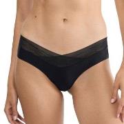 Triumph Trosor Breathe and Lift Smart Hipster Svart Large Dam