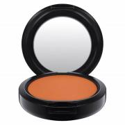 MAC Studio Fix Powder Plus Foundation (olika nyanser) - NW55