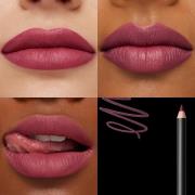 MAC Macximal Silky Matte Lipstick 3.5g (Various Shades) - Captive Audi...