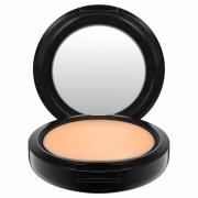 MAC Studio Fix Powder Plus Foundation (olika nyanser) - NC41