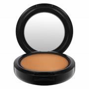 MAC Studio Fix Powder Plus Foundation (olika nyanser) - NW48