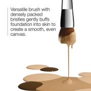 Clinique Buff Brush