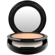 MAC Cosmetics Studio Fix Powder Plus Foundation C4.5 - 15 g