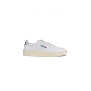 Autry Vita Läder Låga Sneakers med Logo Patch White, Herr