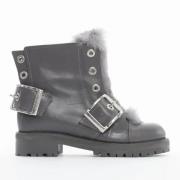 Alexander McQueen Pre-owned Pre-owned Läder stvlar Gray, Dam