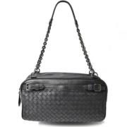 Bottega Veneta Vintage Förägad Svart Läder Bottega Veneta Axelväska Bl...