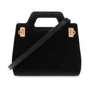 Salvatore Ferragamo ‘Wanda Mini’ axelremsväska Black, Dam