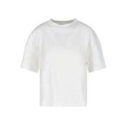 Alexander McQueen Uppgradera din garderob med den senaste T-shirt koll...