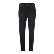 Gestuz Slim Fit Jeans i Tvättad Svart Black, Dam