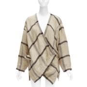 Issey Miyake Pre-owned Pre-owned Tyg ytterklder Beige, Dam