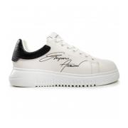 Emporio Armani Vita Lädersneakers med Svart Logotyp White, Herr