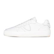 Philippe Model Minimalistiska Lädersneakers med Bred Sula White, Dam