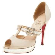 Christian Louboutin Pre-owned Pre-owned Laeder klackskor Beige, Dam