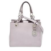 Michael Kors Pre-owned Pre-owned Laeder totevskor Purple, Dam