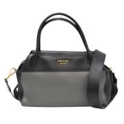 Prada Vintage Pre-owned Laeder prada-vskor Gray, Dam