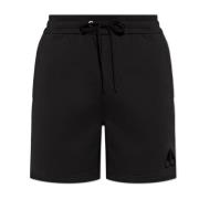 Moose Knuckles Clyde shorts med logotyp Black, Herr