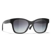 Chanel Sunglasses Black, Dam