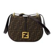 Fendi Justerbart Axelband Crossbody Väska med Tryckklaff Brown, Dam