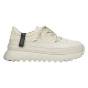 Estro Kvinnors Beige Sneakers med Perforerad Sula Er00114529 Beige, Da...