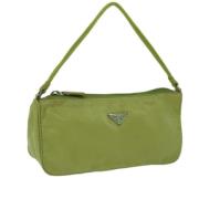 Prada Vintage Pre-owned Nylon prada-vskor Green, Dam