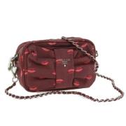 Prada Vintage Pre-owned Nylon prada-vskor Red, Dam