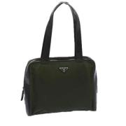 Prada Vintage Pre-owned Nylon prada-vskor Green, Dam