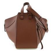 Loewe Pre-owned Pre-owned Tyg axelremsvskor Brown, Dam