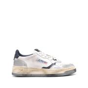 Autry Flerfärgade sneakers med sliten finish Multicolor, Dam