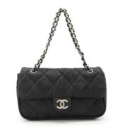 Chanel Vintage Pre-owned Nylon chanel-vskor Black, Dam