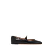 Bally Läder Ballerina Flats med Emblem Spänne Black, Dam