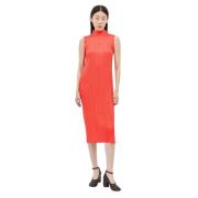 Issey Miyake April Midi Klänning Veckad Konstruktion Orange, Dam