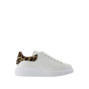 Alexander McQueen Vit Leopard Oversized Sneakers Läder White, Dam