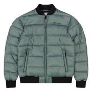 Champion Bomber Jacka Green, Herr