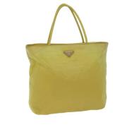 Prada Vintage Pre-owned Nylon handvskor Yellow, Dam