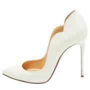 Christian Louboutin Pre-owned Pre-owned Laeder klackskor Beige, Dam