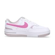 Nike Vit låg sko med rosa och violett accenter White, Dam