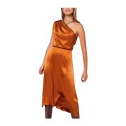 See u soon Satin Off-Shoulder Klänning - Bruna Toner Brown, Dam