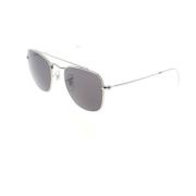 Ray-Ban Modernt fyrkantiga solglasögon Rb3557 Gray, Unisex