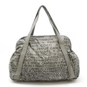 Chanel Vintage Pre-owned Nylon totevskor Gray, Dam