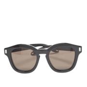 Givenchy Pre-owned Pre-owned Acetat solglasgon Black, Dam