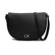 Calvin Klein Daglig Saddle Väska Pebble Black, Dam