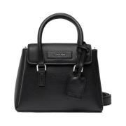 Calvin Klein Elegant Handväska för Moderna Kvinnor Black, Dam