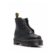 Dr. Martens Svarta Vinterstövlar Sinclair Stil Black, Dam