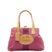 Coach Pre-owned Pre-owned Canvas axelremsvskor Pink, Dam