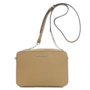 Michael Kors Pre-owned Pre-owned Plast axelremsvskor Beige, Dam